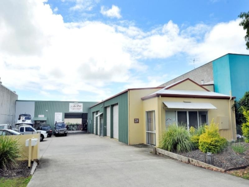 Units 1 & 2/28 Project Avenue, Noosaville QLD 4566