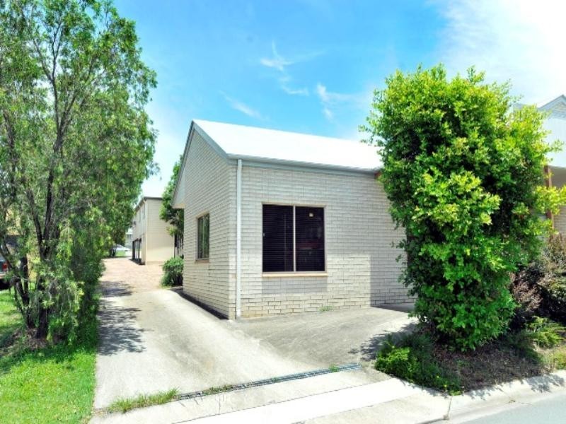 11a Garnet Street, Cooroy QLD 4563