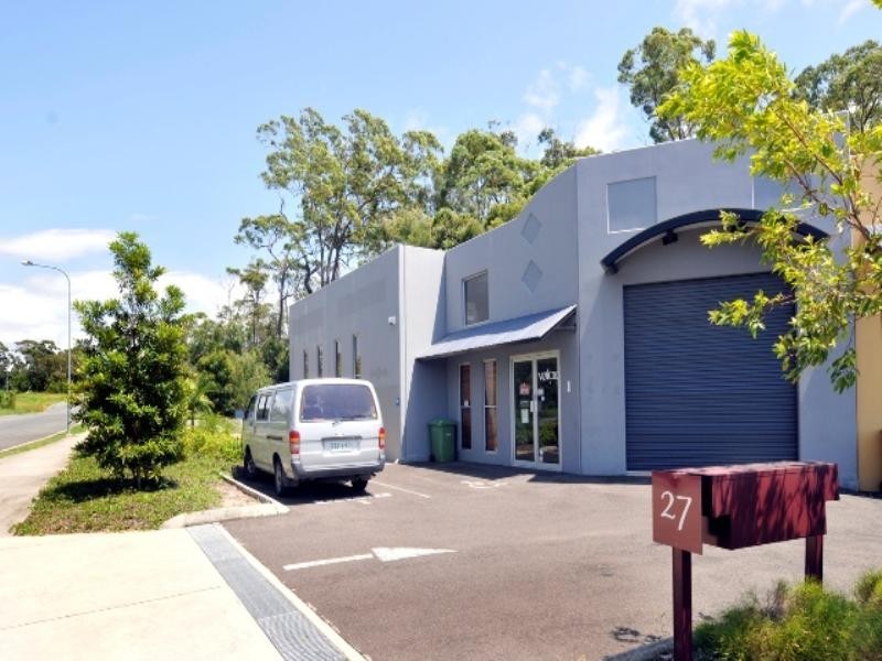 27 Gateway Drive, Noosaville QLD 4566
