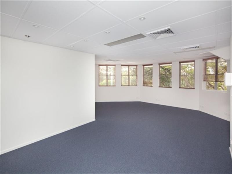 Suite 13/91 Poinciana Avenue, Tewantin QLD 4565