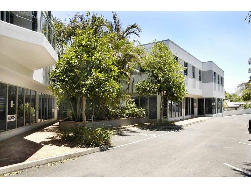 6 Bottlebrush Avenue, Noosa Heads QLD 4567