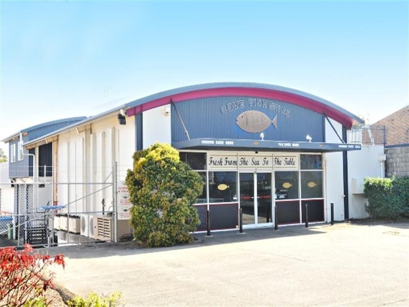 124 Eumundi Road, Noosaville QLD 4566