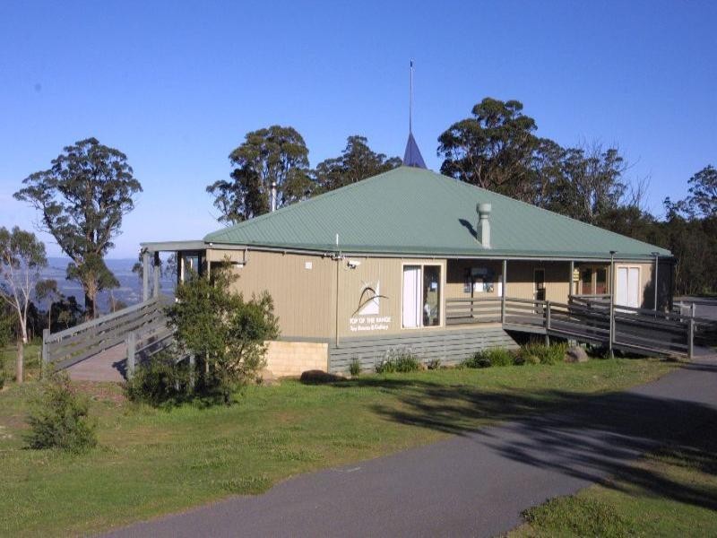 805 Cameron Drive, Mount Macedon VIC 3441