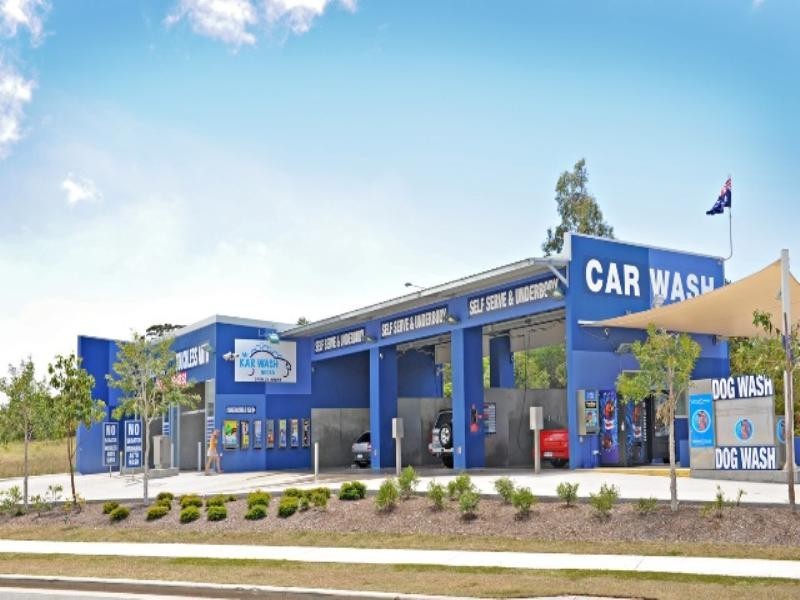 22 Lionel Donovan Drive, Noosaville QLD 4566