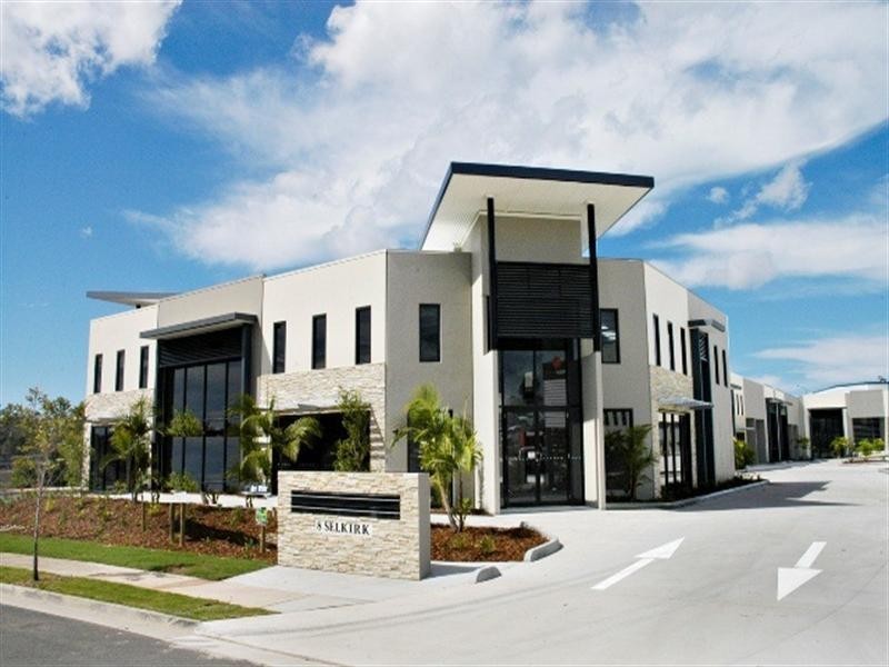 Unit 4/8 Selkirk Drive, Noosaville QLD 4566