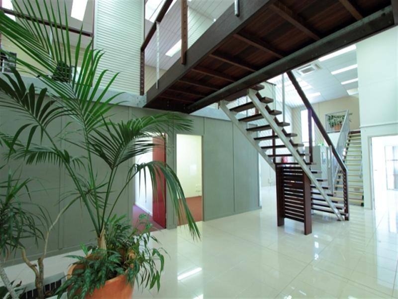 Unit 4/4 Selkirk Drive, Noosaville QLD 4566