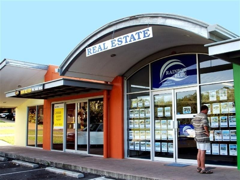 Shop 2/48 Rainbow Beach Road, Rainbow Beach QLD 4581