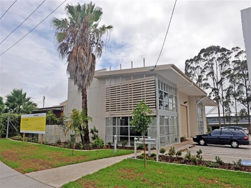 Unit 2/41 Rene Street, Noosaville QLD 4566