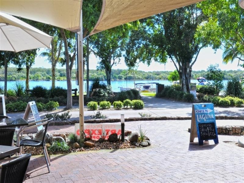 Shop 2/235 Gympie Terrace, Noosaville QLD 4566