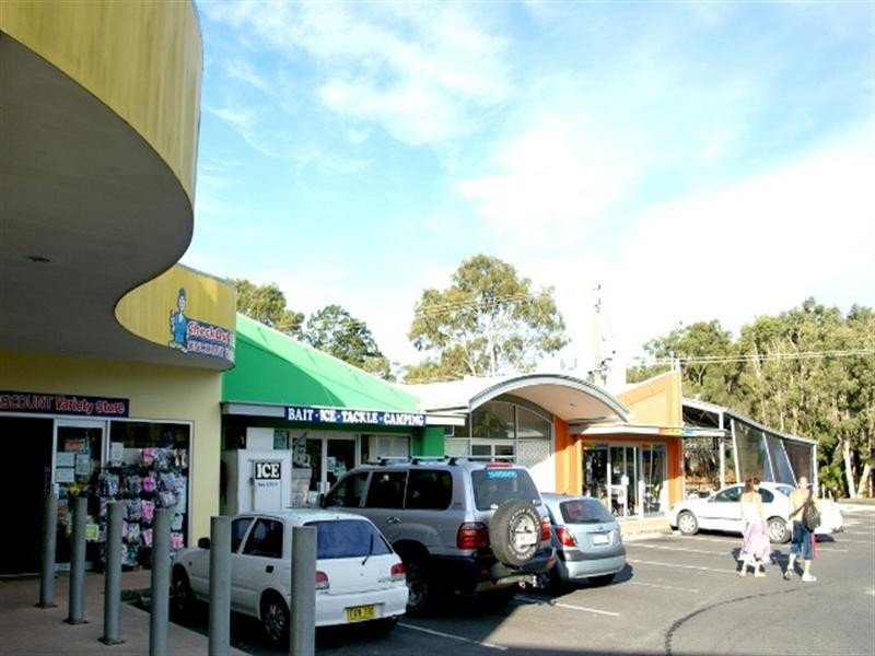 Shops 6 & 7/48 Rainbow Beach Road, Rainbow Beach QLD 4581