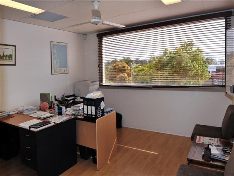 Suites 7 & 16/97 Poinciana Avenue, Tewantin QLD 4565