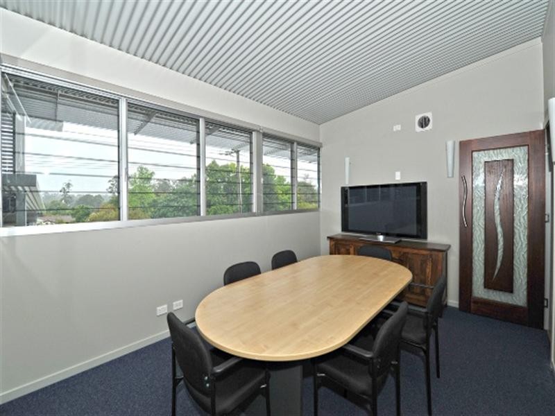 Tenancy 2/Cnr Garnet & Wattle Streets, Cooroy QLD 4563