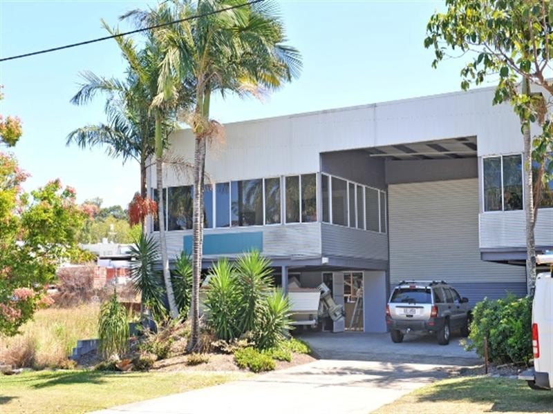 Unit 3/4 Action Street, Noosaville QLD 4566