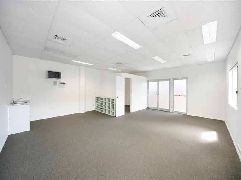 Suite 2.03/90 Goodchap Street, Noosaville QLD 4566