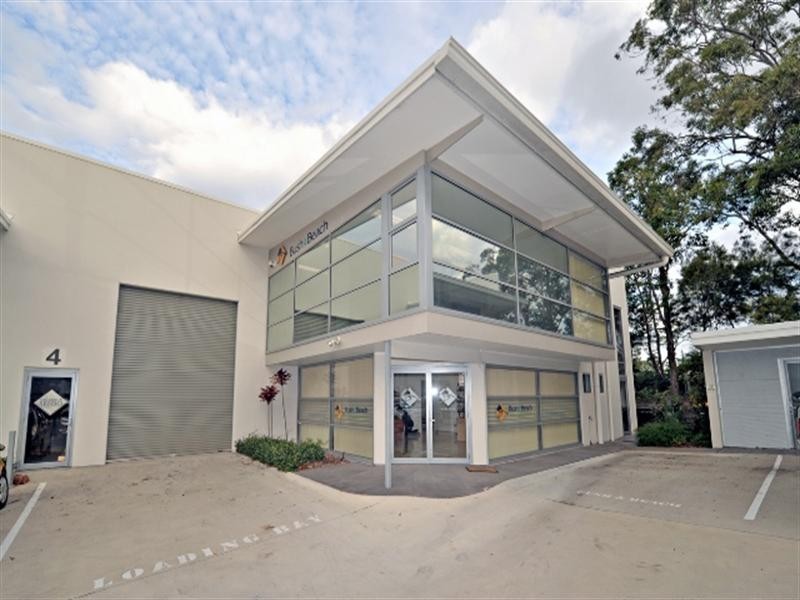 Unit 4a/4 Selkirk Drive, Noosaville QLD 4566