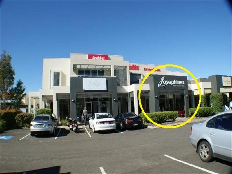 Shop 2/5 Gibson Road, Noosaville QLD 4566