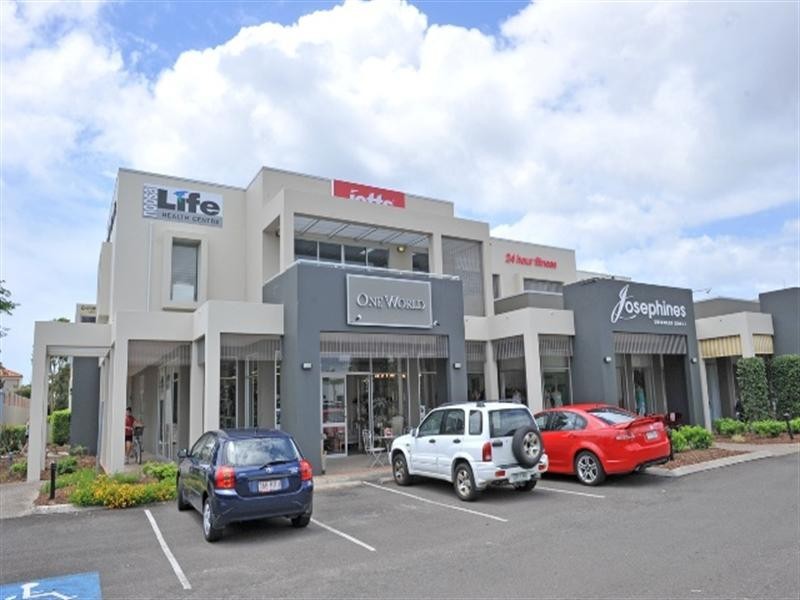 Shop 2/5 Gibson Road, Noosaville QLD 4566