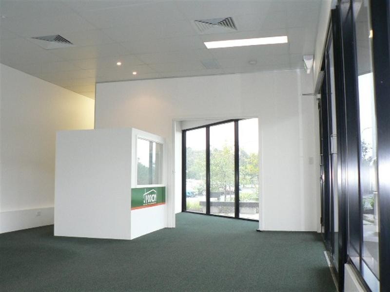 Shop 3/2 Lanyana Way, Noosa Heads QLD 4567