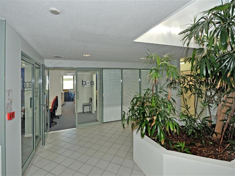 Suite 7/6 Bottlebrush Avenue, Noosa Heads QLD 4567