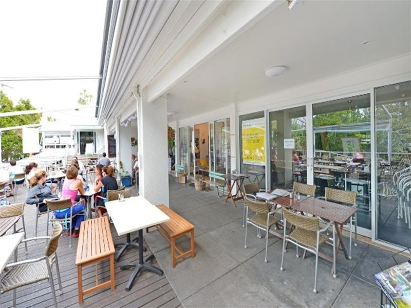 Shop 4/48 Duke Street, Sunshine Beach QLD 4567