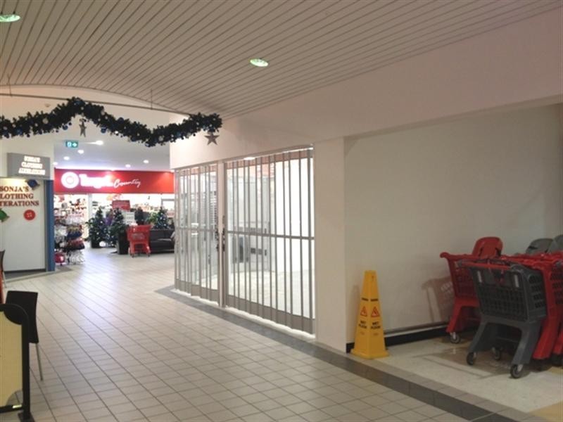 Shop 33/81 Noosa Drive, Noosa Heads QLD 4567