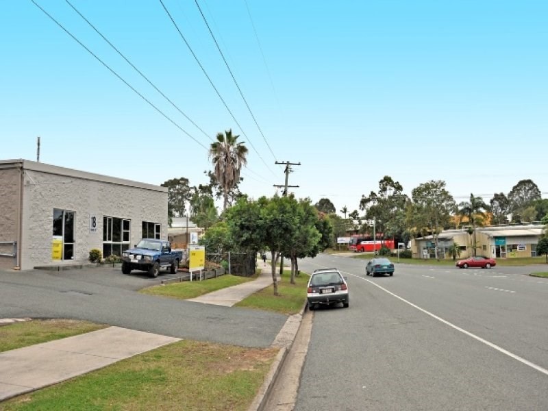 18 Rene Street, Noosaville QLD 4566