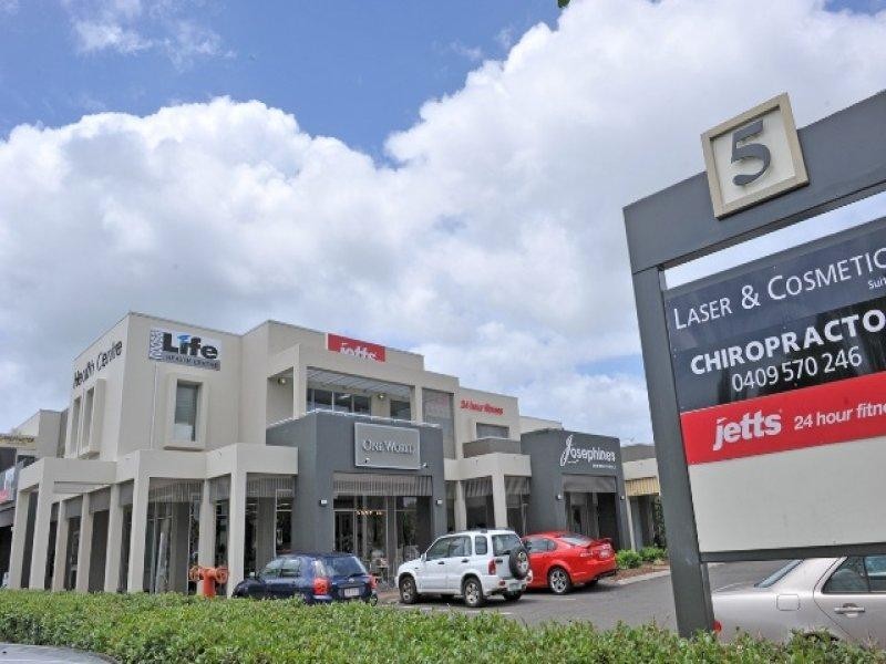 Unit 4/5 Gibson Road, Noosaville QLD 4566