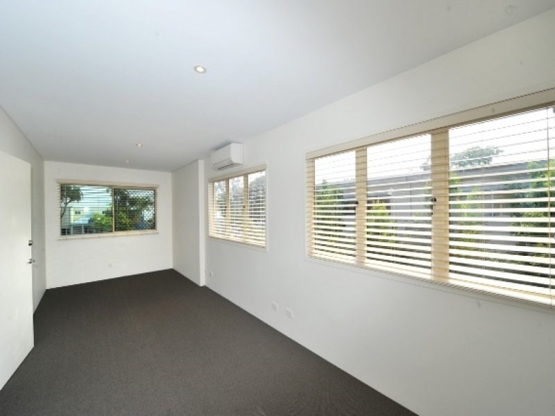 Suite 4/48 Mary Street, Noosaville QLD 4566