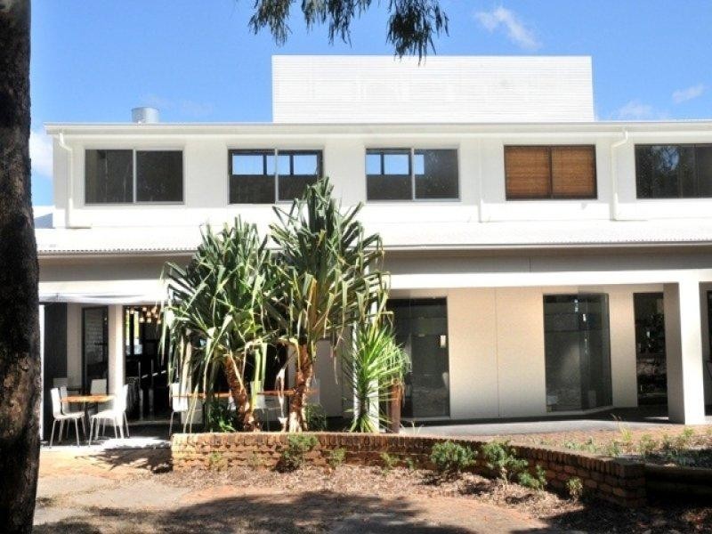 Shop 5/2 Quamby Place, Noosa Heads QLD 4567