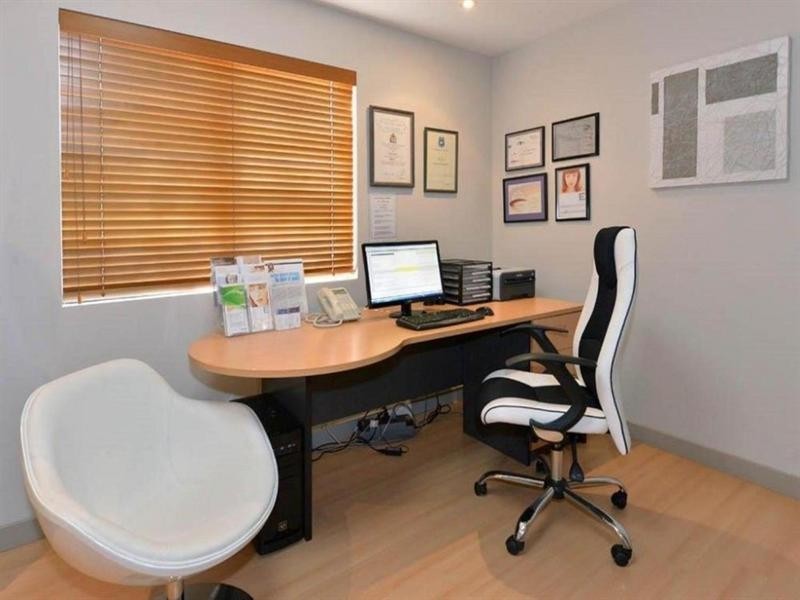 32 Mary Street, Noosaville QLD 4566