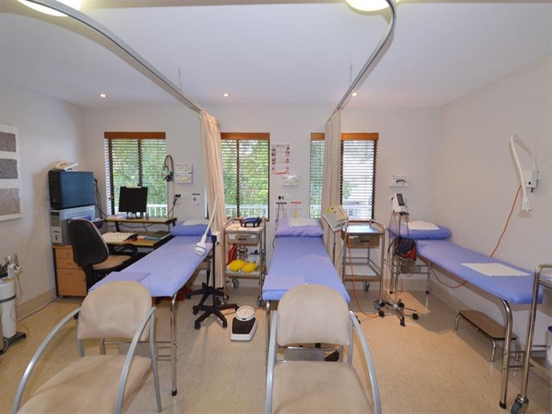 32 Mary Street, Noosaville QLD 4566