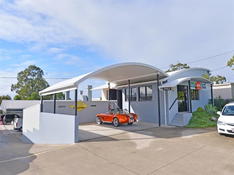 33 Rene Street, Noosaville QLD 4566