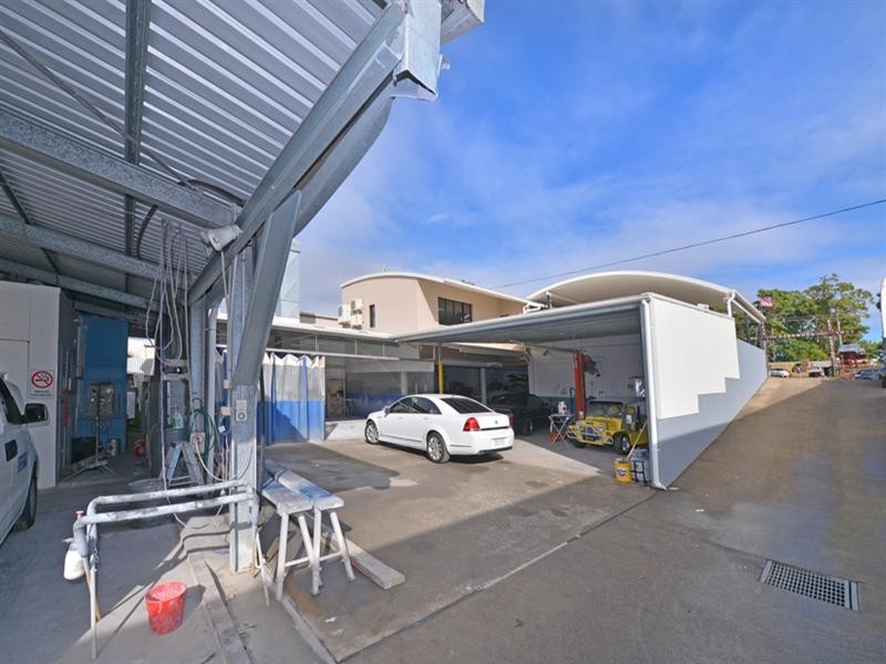 33 Rene Street, Noosaville QLD 4566