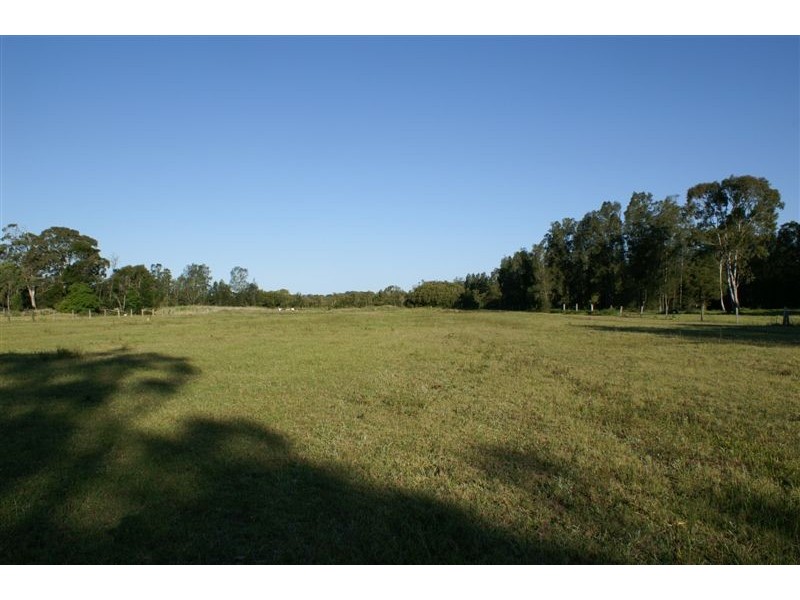 40 Lemon Tree Passage Road, Salt Ash NSW 2318