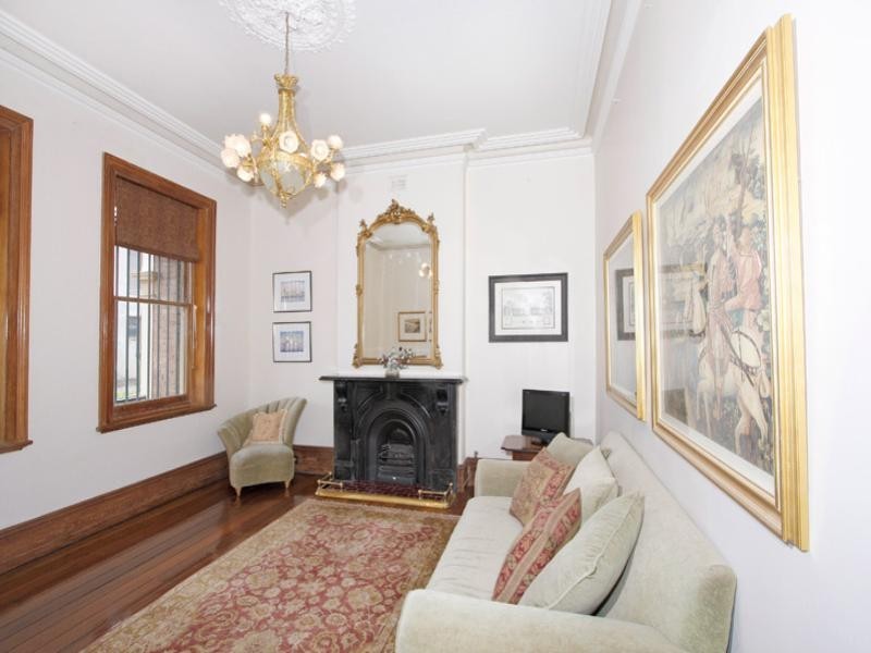 7 Victoria Street, Maitland NSW 2320