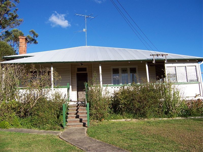 14 Memorial Avenue, Stroud NSW 2425