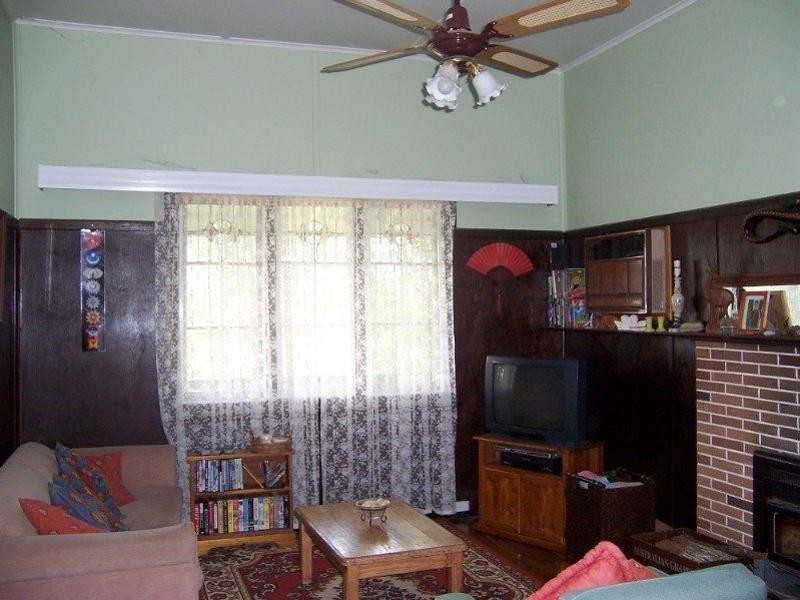 14 Memorial Avenue, Stroud NSW 2425