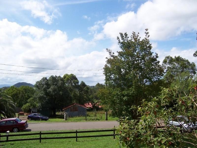 14 Memorial Avenue, Stroud NSW 2425