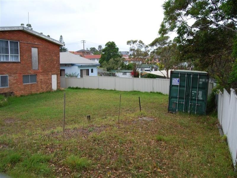 8 Frederick Street, Charlestown NSW 2290