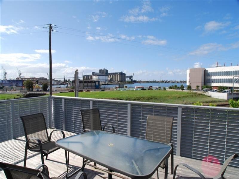 9/710 Hunter Street, Newcastle NSW 2300