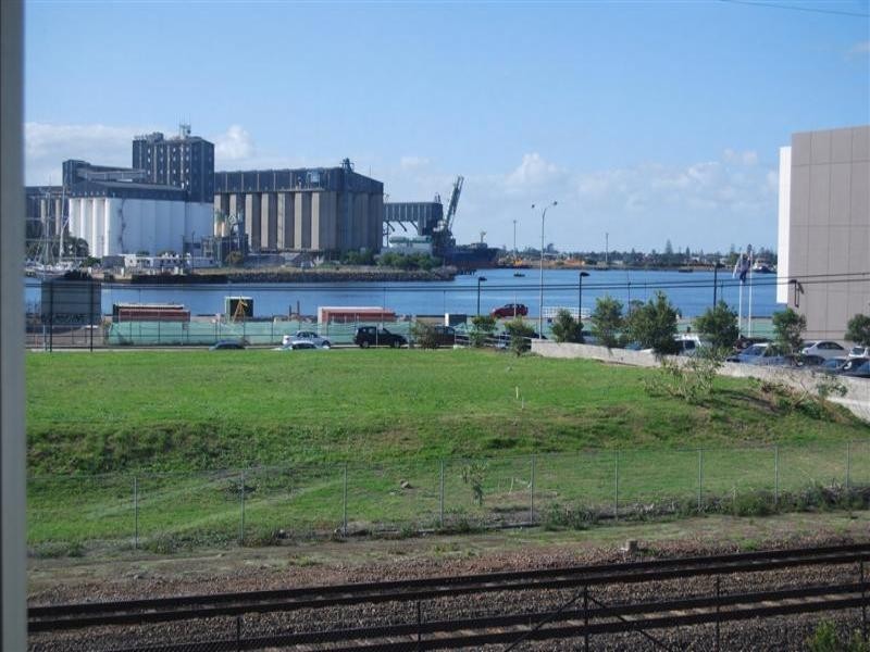 9/710 Hunter Street, Newcastle NSW 2300