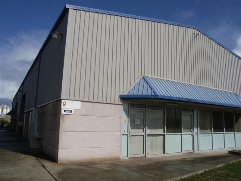 2/9 Seasands Drive, Redhead NSW 2290