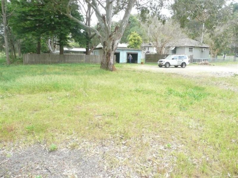 98 & 100B Excelsior Parade, Toronto NSW 2283