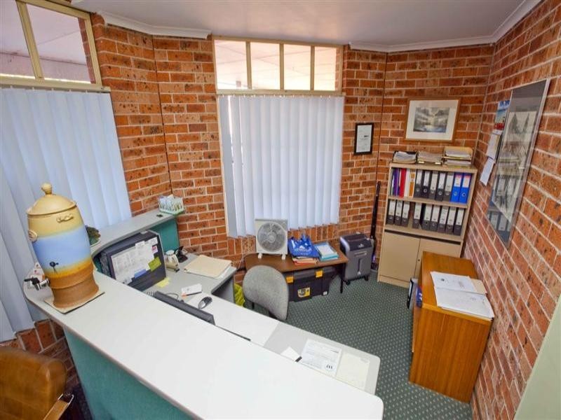 Suite 3 Lakelands Business Centre, Warners Bay NSW 2282