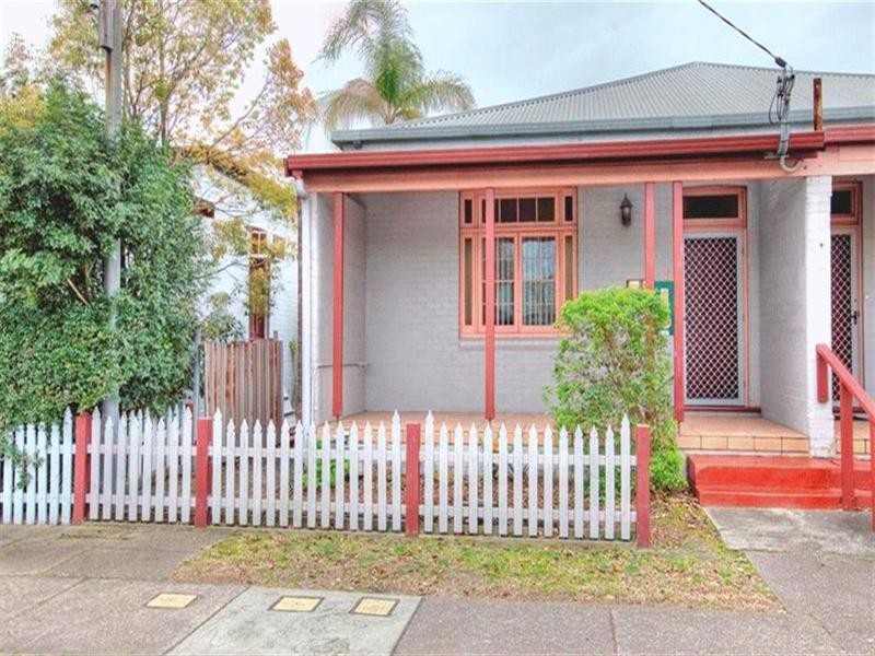 6 Hudson Street, Hamilton NSW 2303