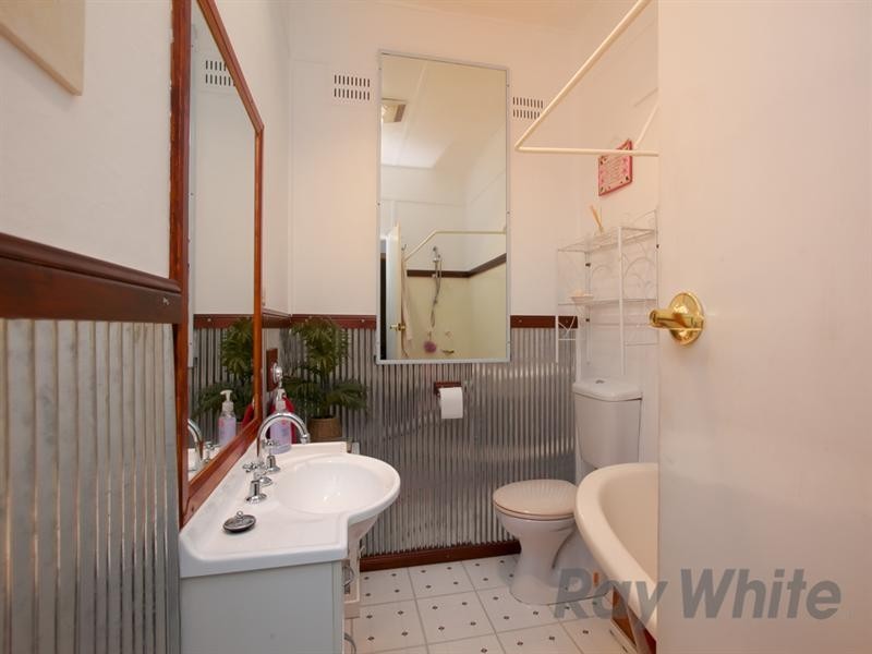 53 Marmong Street, Booragul NSW 2284