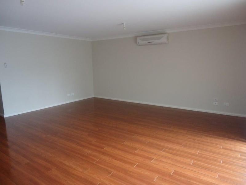 4a Cottonwood Ch, Fletcher NSW 2287
