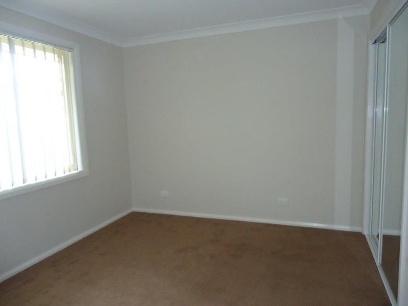 4a Cottonwood Ch, Fletcher NSW 2287