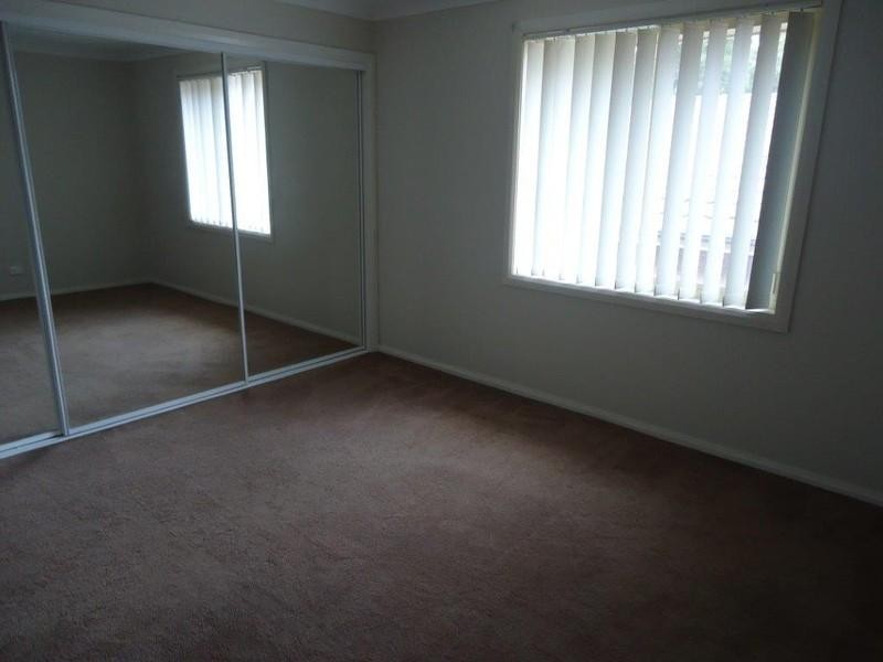 4a Cottonwood Ch, Fletcher NSW 2287