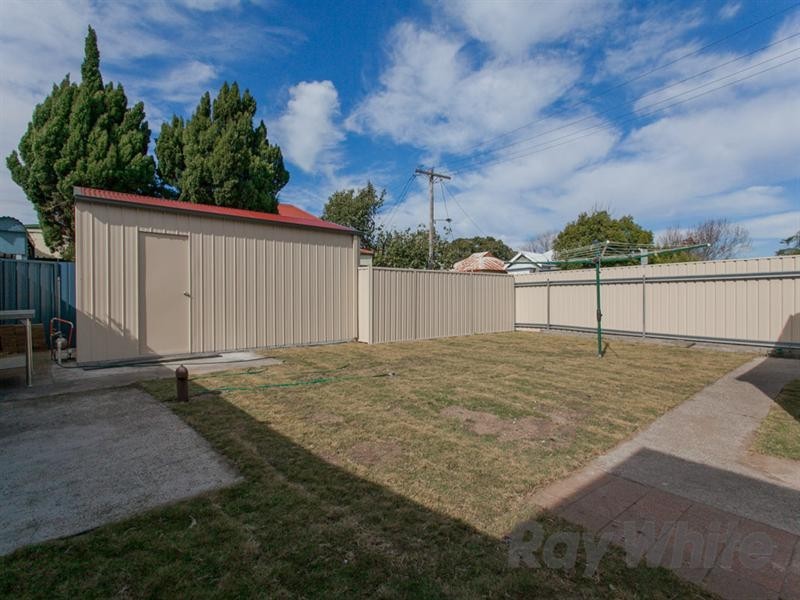 38 Mitchell Street, Stockton NSW 2295